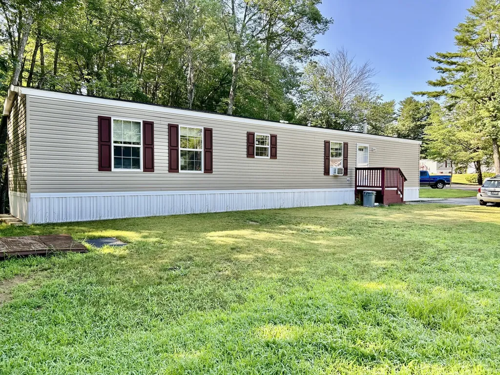 2 Arrowhead Drive Lisbon ME 04250