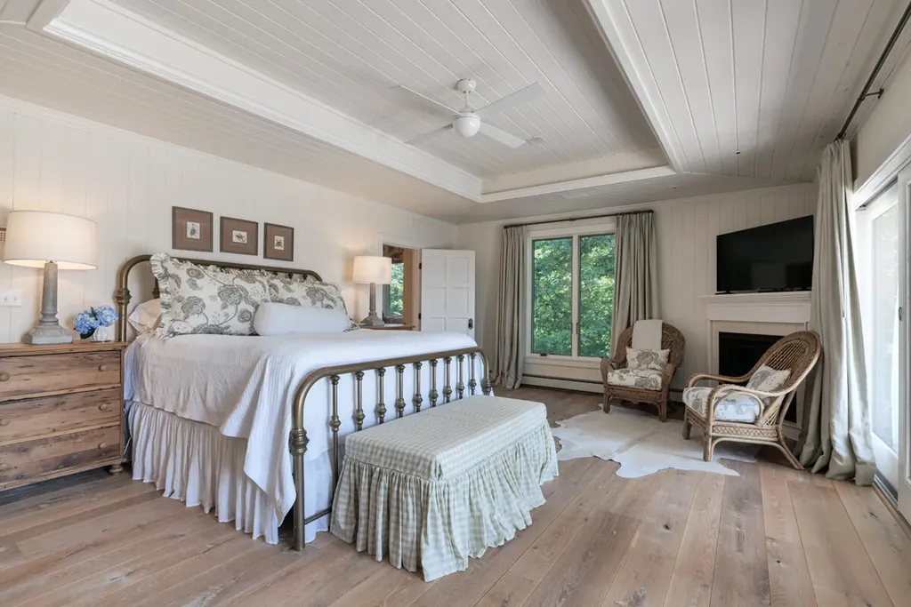 63 Island View Drive Gouldsboro ME 04607