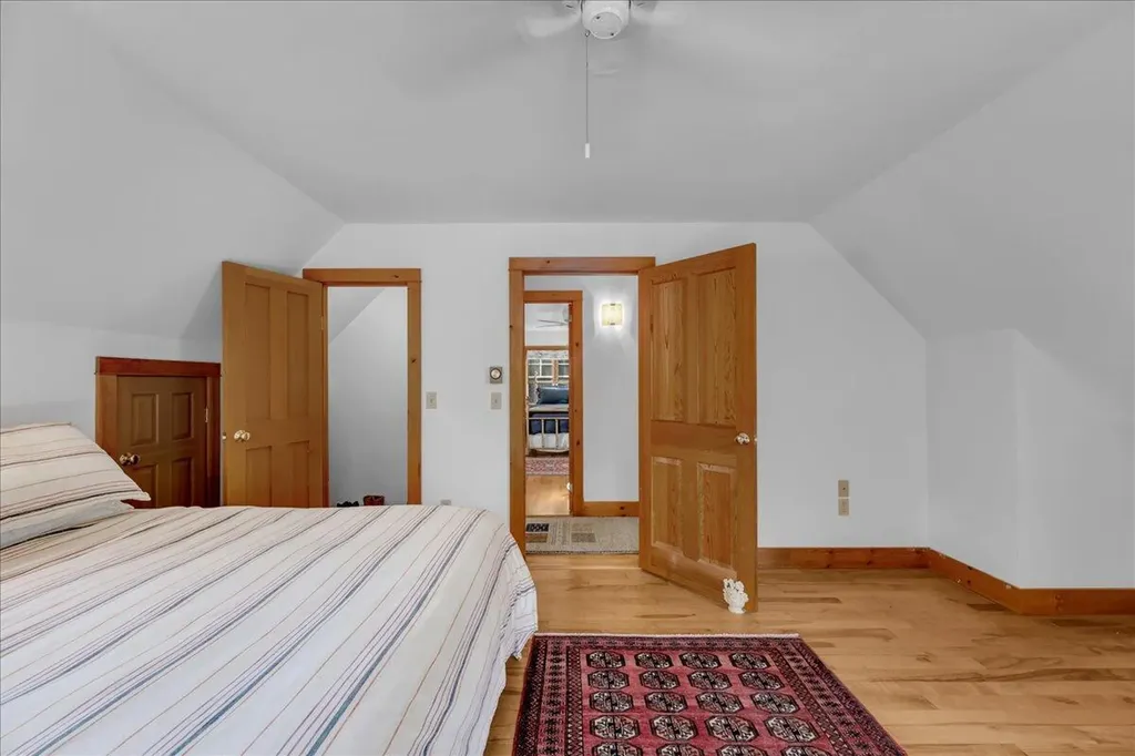 62 York Road Blue Hill ME 04614