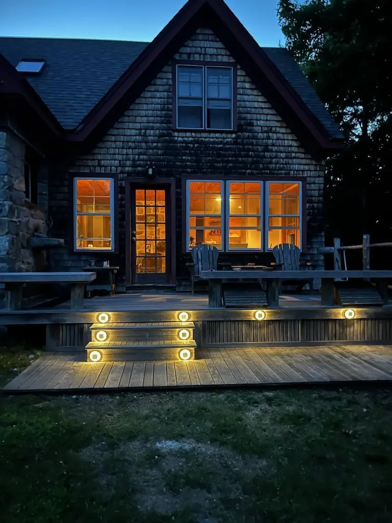 62 York Road Blue Hill ME 04614