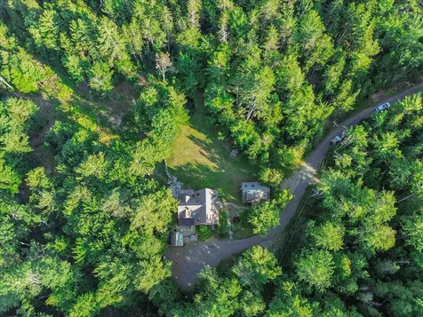 62 York Road Blue Hill ME 04614