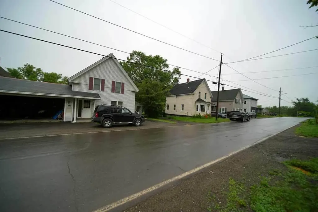 38 Bancroft Road Danforth ME 04424