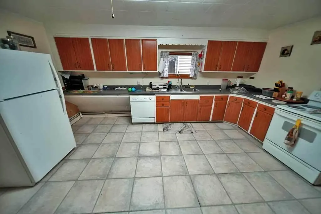 38 Bancroft Road Danforth ME 04424