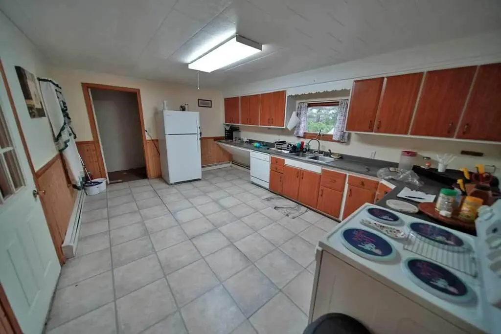 38 Bancroft Road Danforth ME 04424