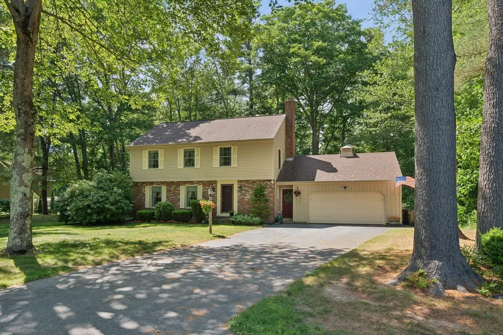 5 Thunder Road Saco ME 04072