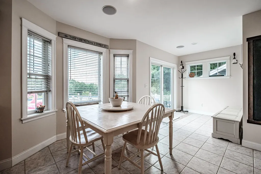 87 Star Hill Road Waterboro ME 04087