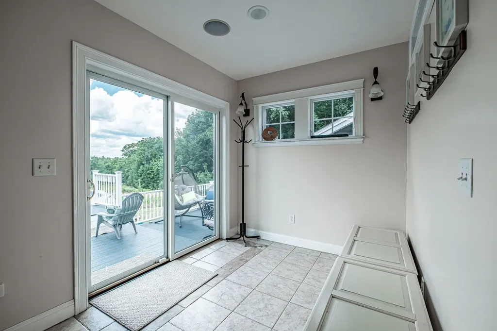 87 Star Hill Road Waterboro ME 04087