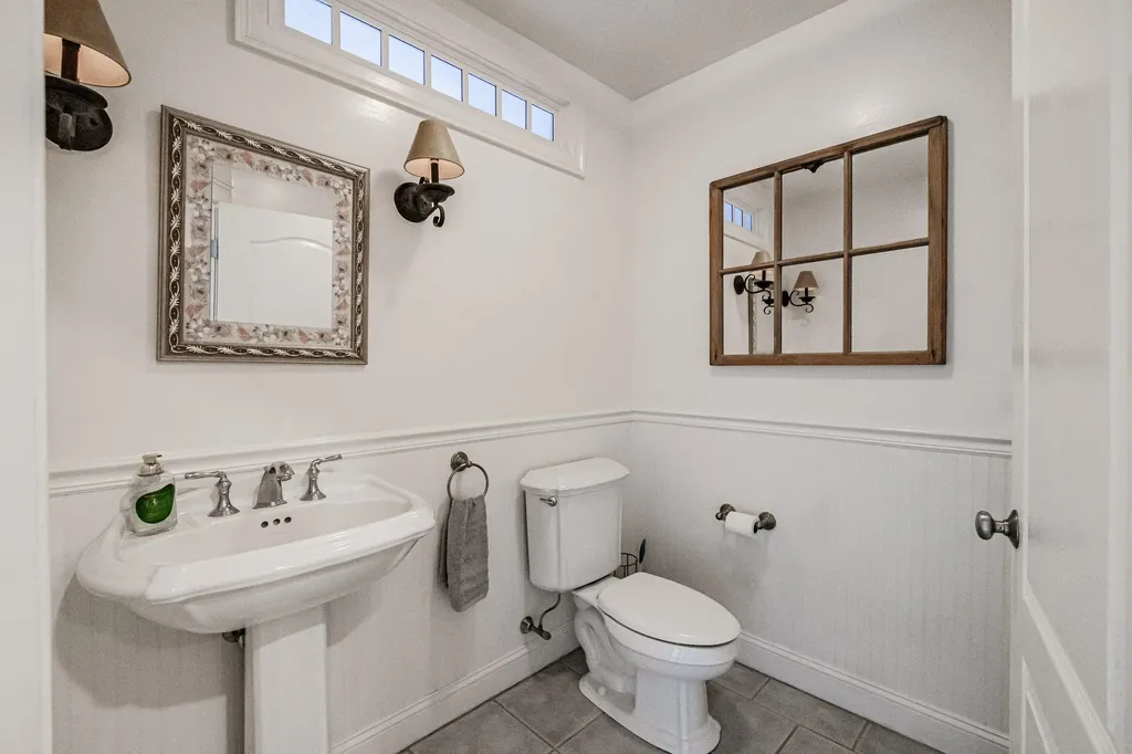 87 Star Hill Road Waterboro ME 04087