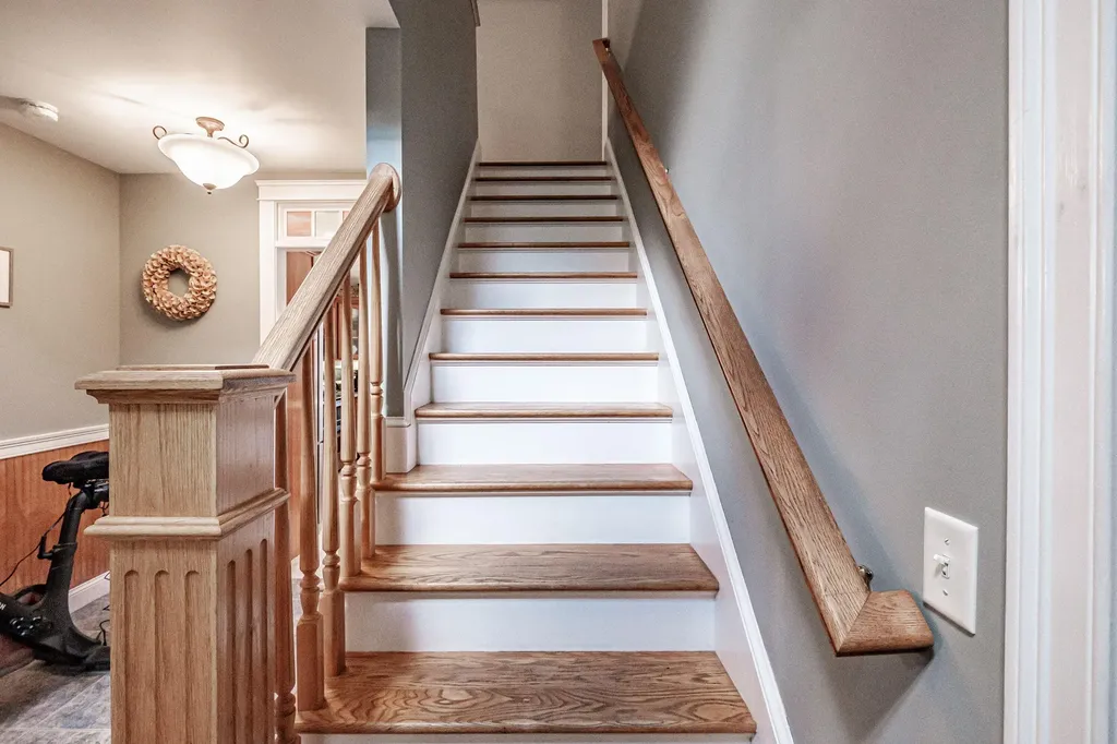 87 Star Hill Road Waterboro ME 04087