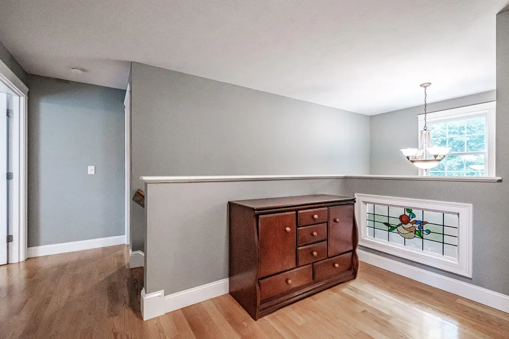 87 Star Hill Road Waterboro ME 04087