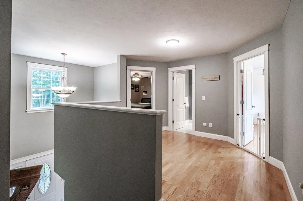 87 Star Hill Road Waterboro ME 04087