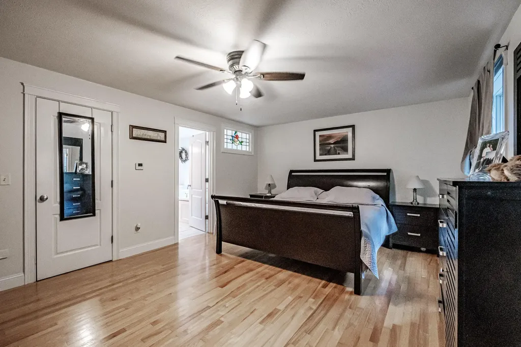 87 Star Hill Road Waterboro ME 04087