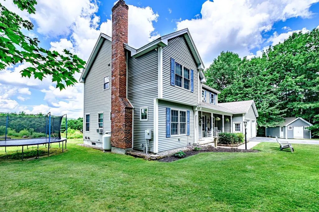 87 Star Hill Road Waterboro ME 04087