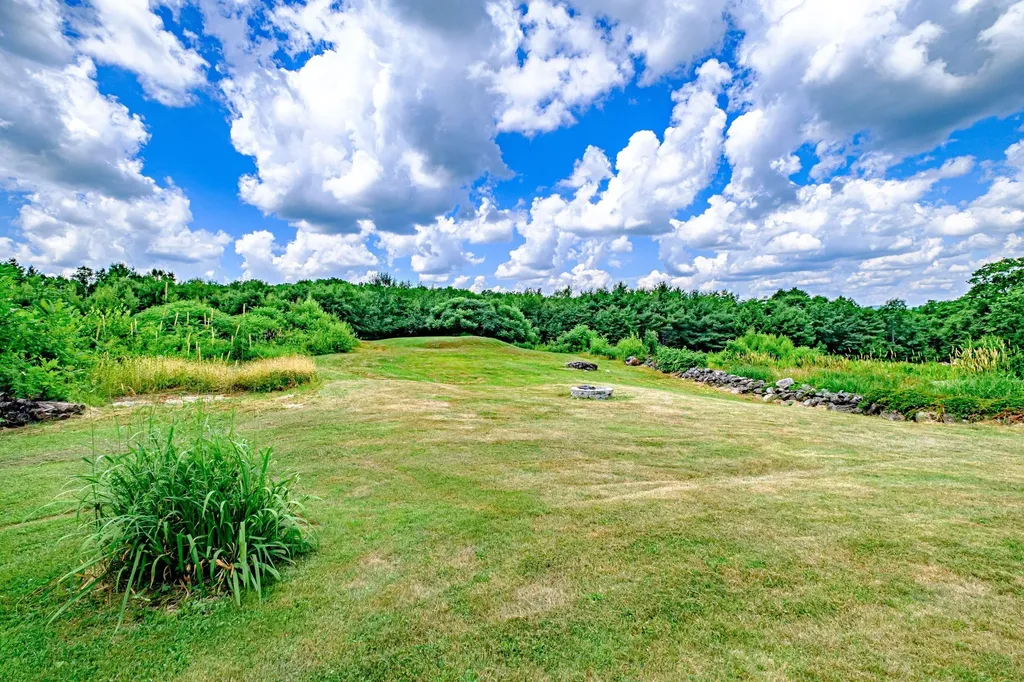 87 Star Hill Road Waterboro ME 04087