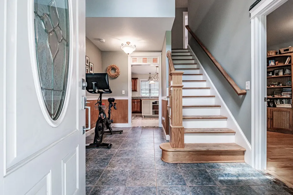 87 Star Hill Road Waterboro ME 04087