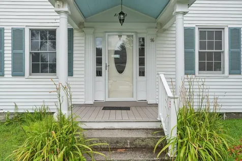 16 Smith Street Harrison ME 04040