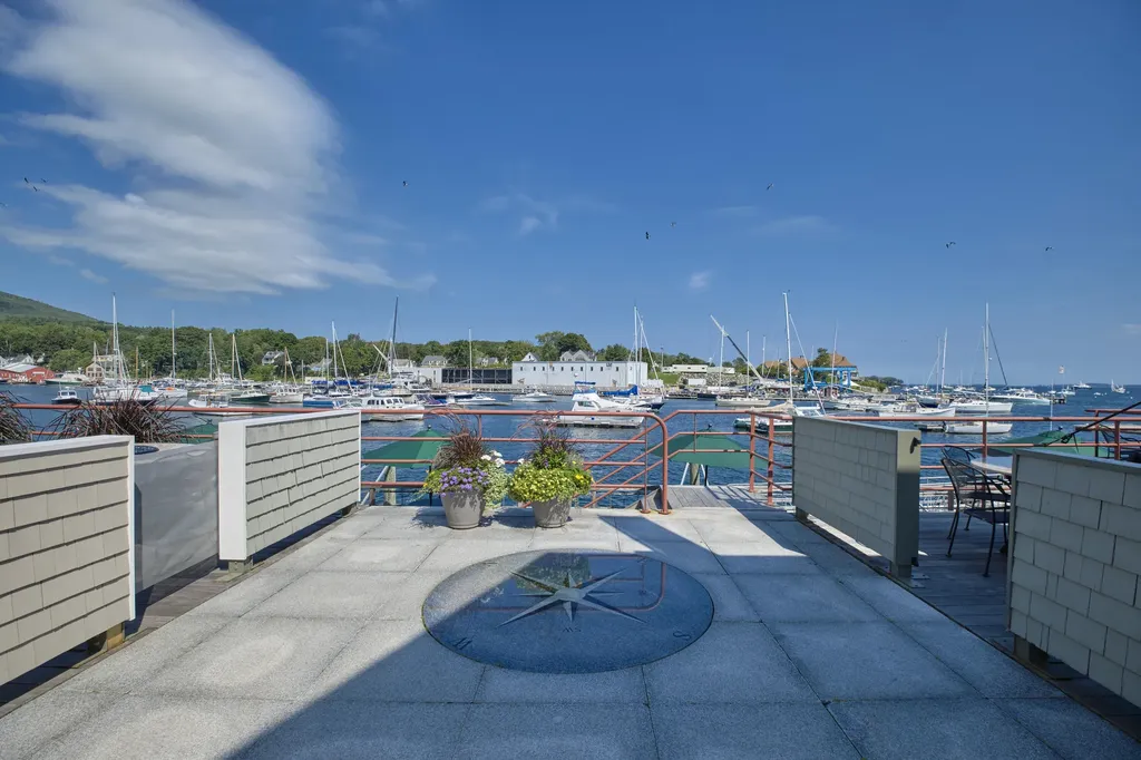 52 Bay View Street Camden ME 04843