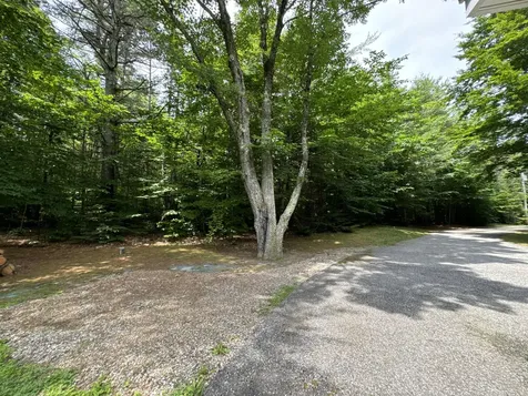 141 Spring Drive Bowdoin ME 04287
