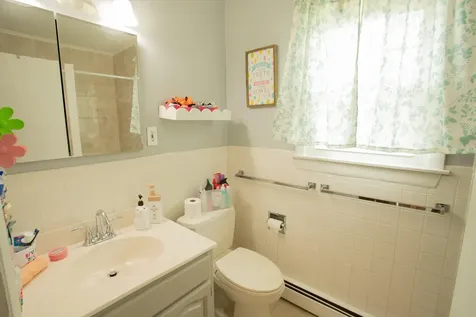 77 Hillcrest Drive Brewer ME 04412