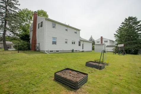 77 Hillcrest Drive Brewer ME 04412