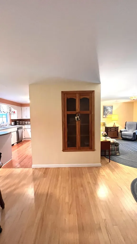 16 Acadia Street Dexter ME 04930