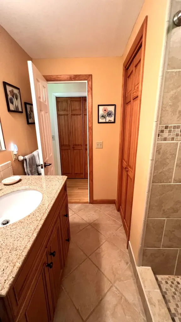 16 Acadia Street Dexter ME 04930