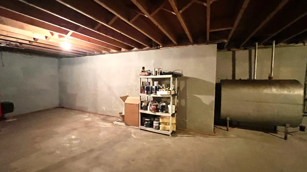 16 Acadia Street Dexter ME 04930