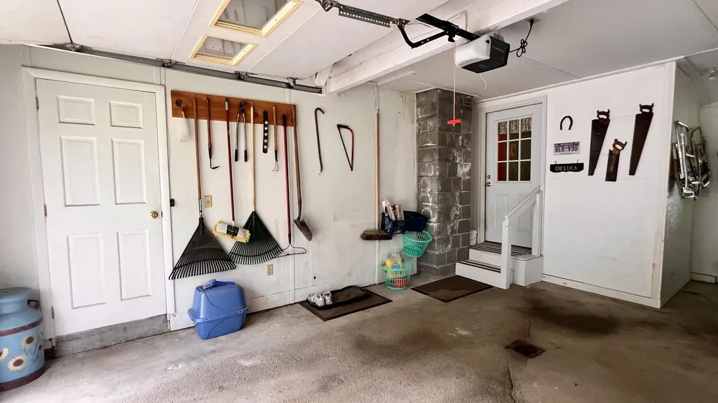 16 Acadia Street Dexter ME 04930