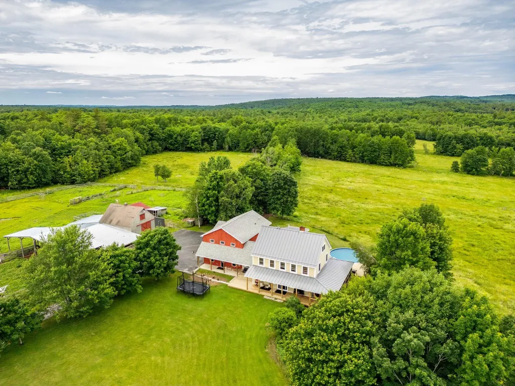434 Kelley Road Pittston ME 04345