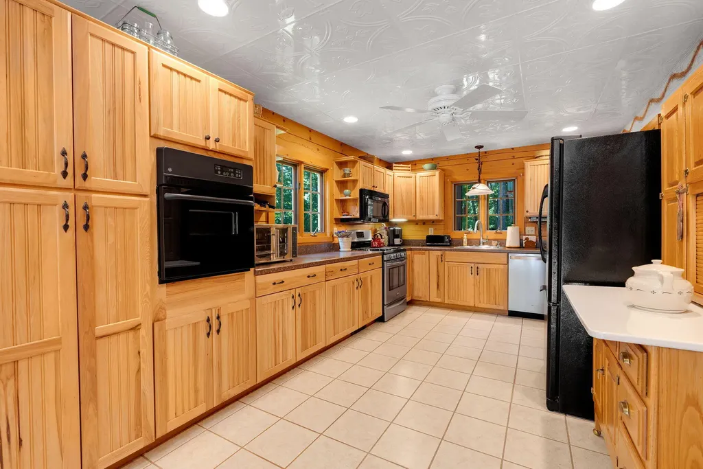 68 Dyer Road Lewiston ME 04240