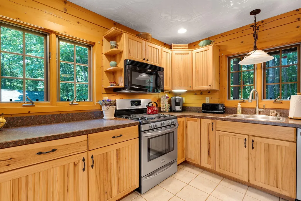 68 Dyer Road Lewiston ME 04240