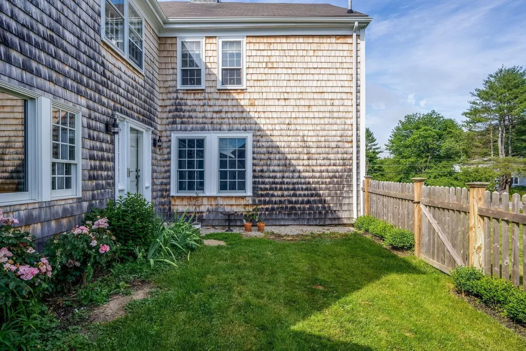 224 Tuttle Road Cumberland ME 04021
