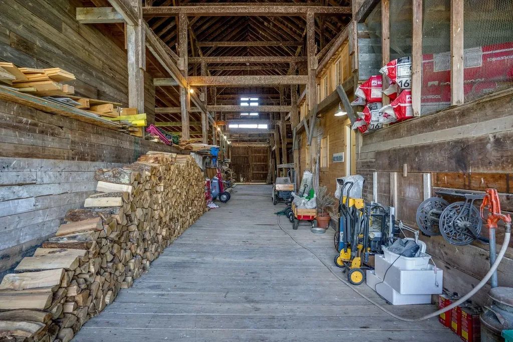 224 Tuttle Road Cumberland ME 04021
