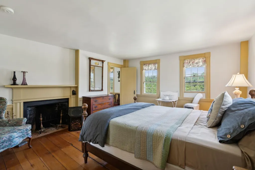 224 Tuttle Road Cumberland ME 04021
