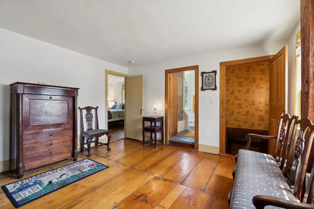 224 Tuttle Road Cumberland ME 04021