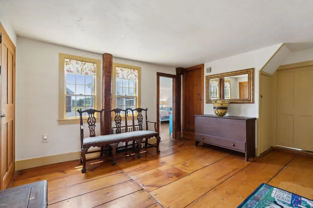 224 Tuttle Road Cumberland ME 04021