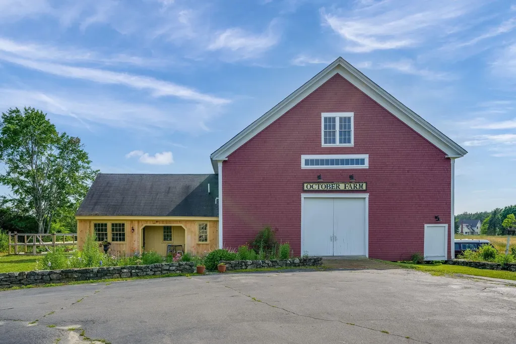 224 Tuttle Road Cumberland ME 04021