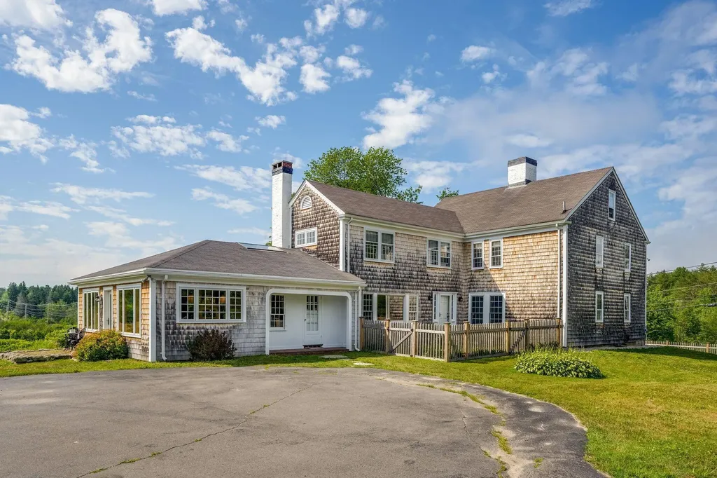 224 Tuttle Road Cumberland ME 04021
