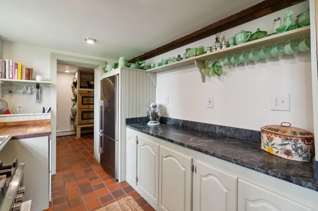 224 Tuttle Road Cumberland ME 04021