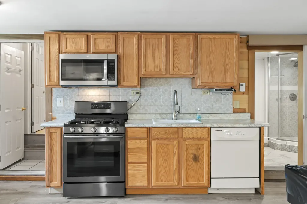 1 Glen Street Augusta ME 04330