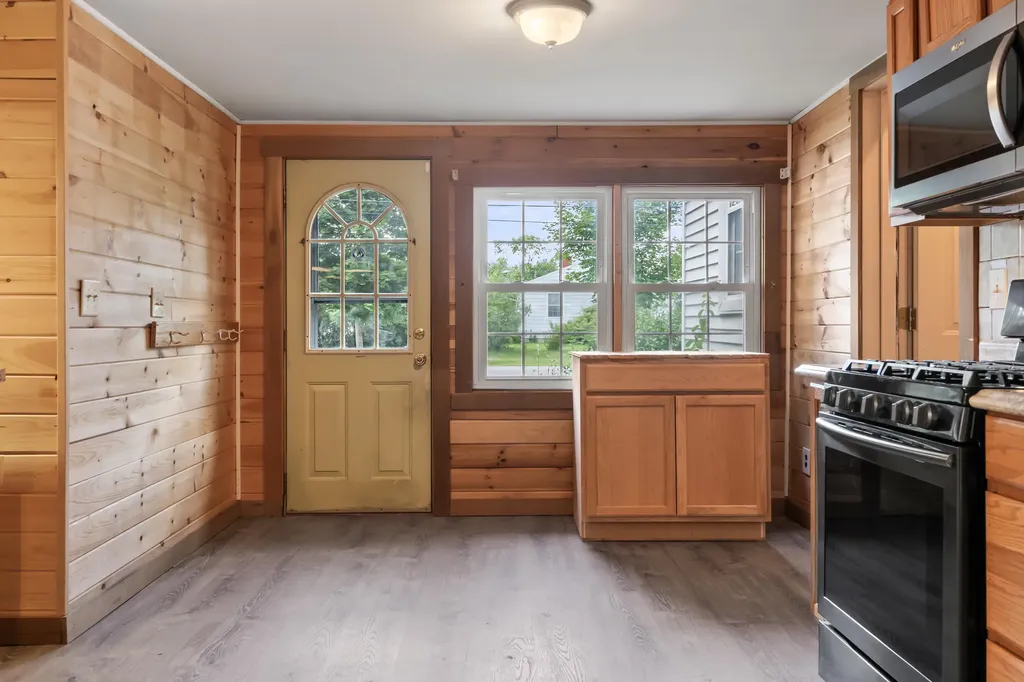 1 Glen Street Augusta ME 04330
