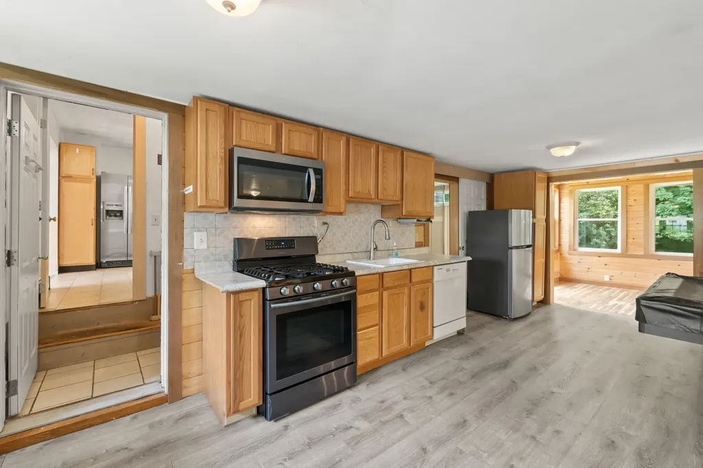 1 Glen Street Augusta ME 04330
