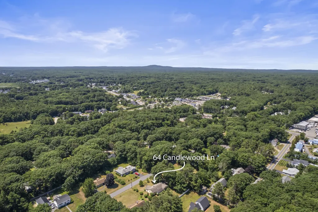64 Candlewood Lane Wells ME 04090