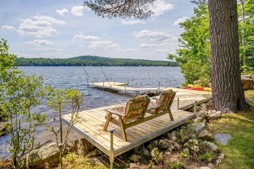 9 Lovejoy Island Way Harrison ME 04040