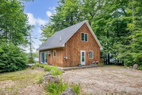 9 Lovejoy Island Way Harrison ME 04040