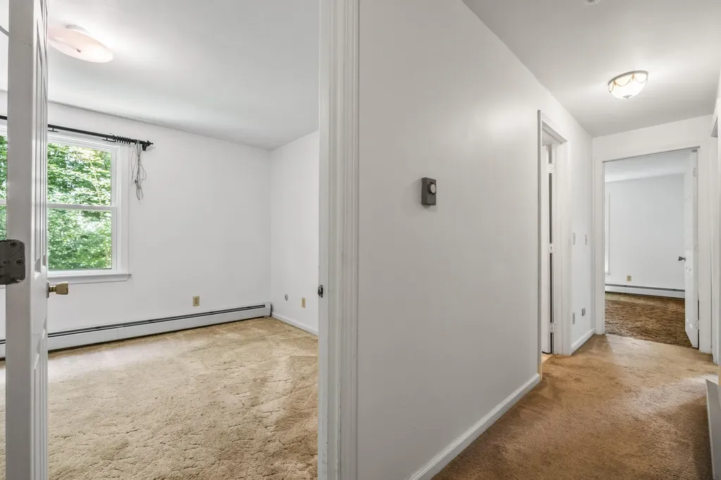 22 Donica Road York ME 03909