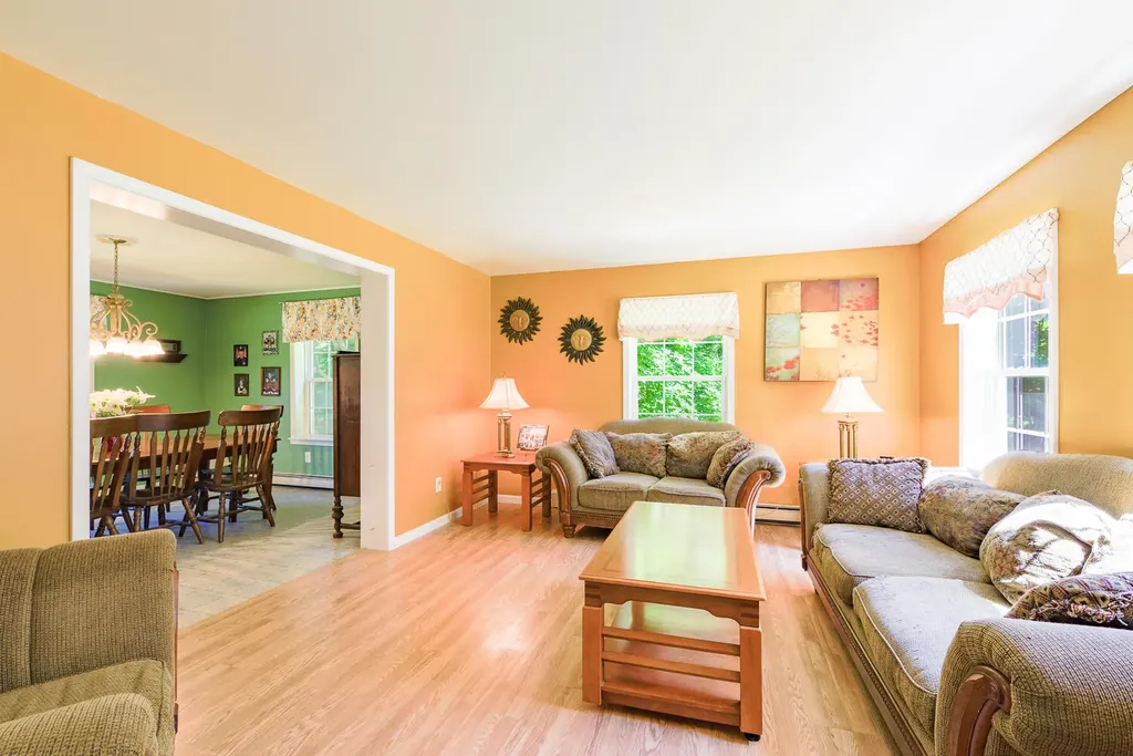 125 Cross Street Rockport ME 04856