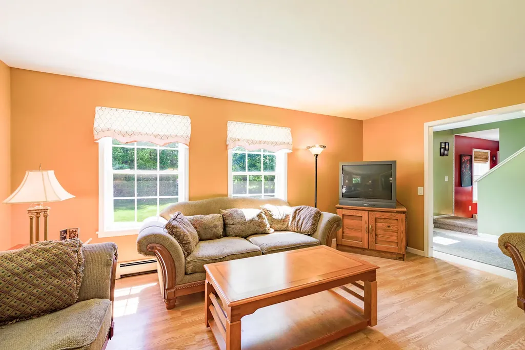 125 Cross Street Rockport ME 04856