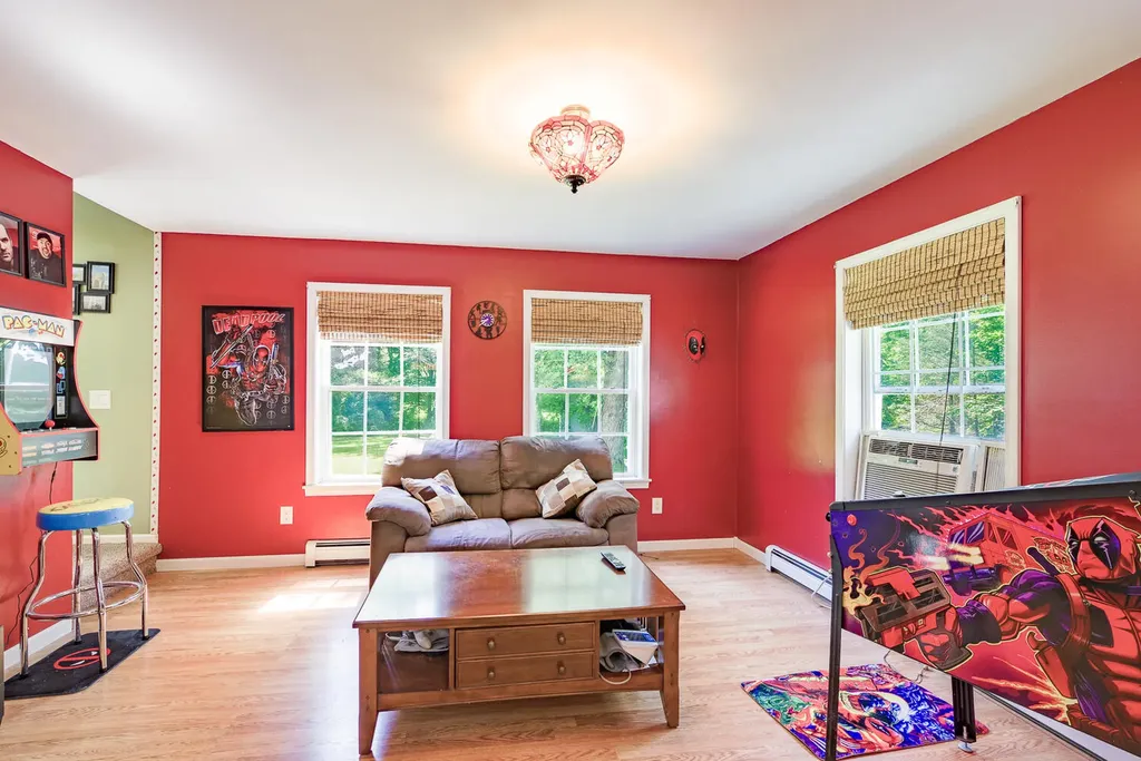 125 Cross Street Rockport ME 04856