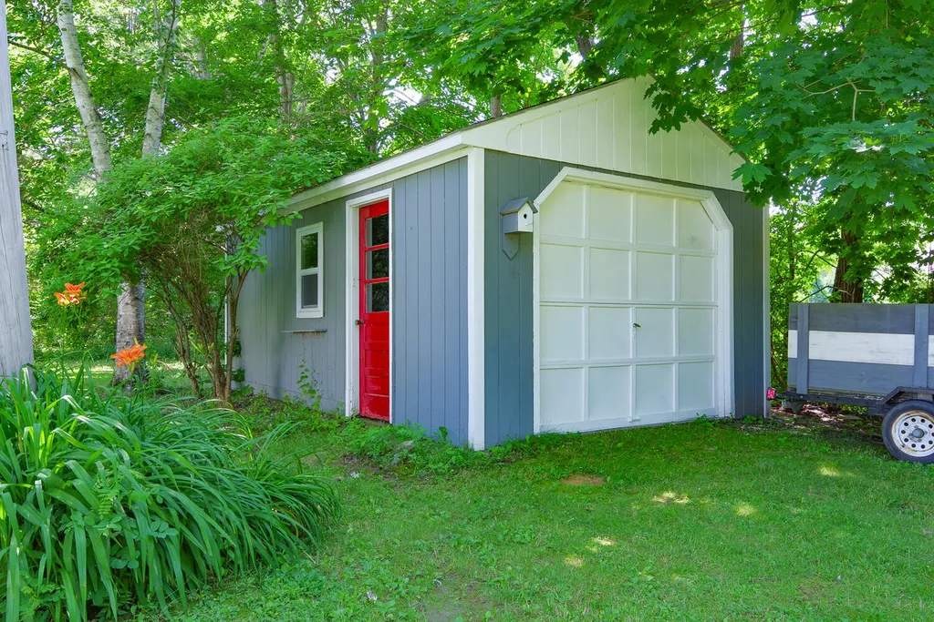 125 Cross Street Rockport ME 04856